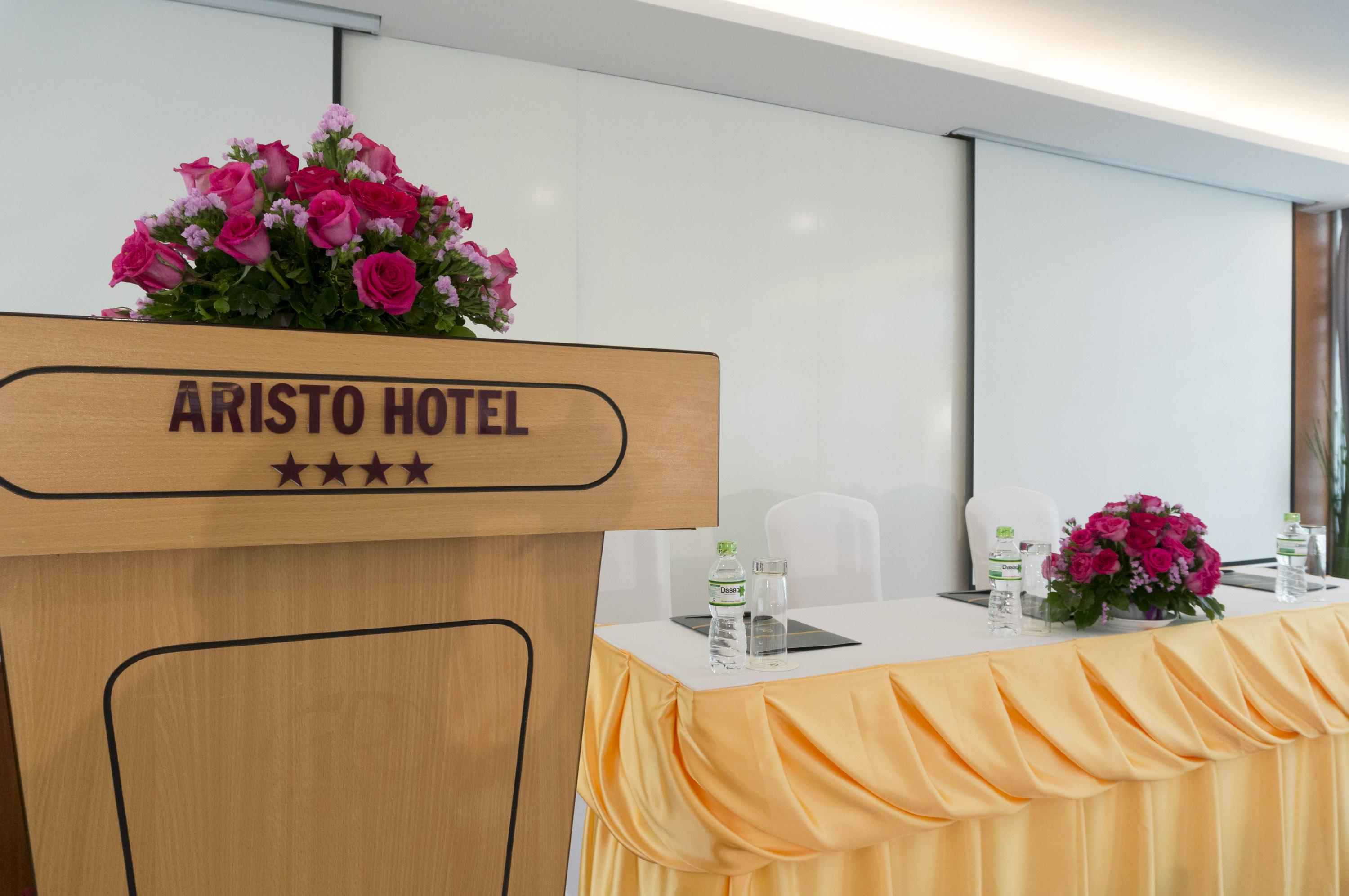 Aristo Saigon Hotel Ho Chi Minh City Exterior photo